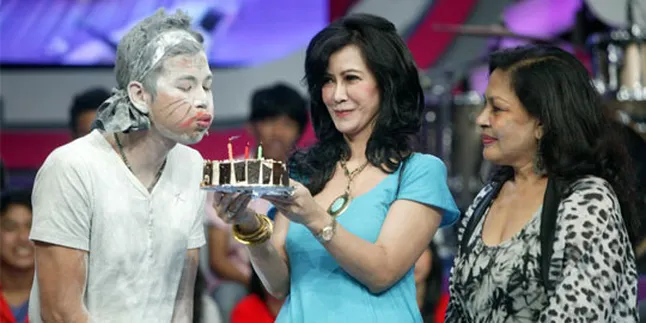 Ibunda Raffi Ahmad Yakin Anaknya Bukan Pemakai