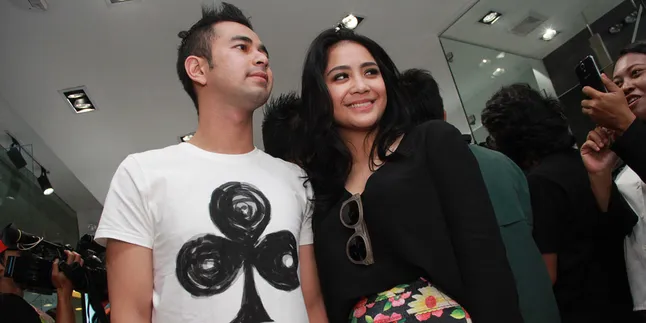 Ibunda Setuju Perjanjian Pra Nikah Raffi Ahmad - Nagita Slavina Ibunda Setuju Perjanjian Pra Nikah Raffi Ahmad - Nagita Slavina