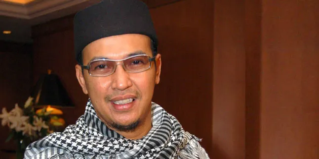 Ibunda Uje Sempat Sakit Sebelum Putranya Berpulang