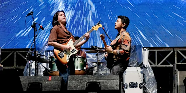 Iconic Tourist Heats Up the JakCloth 2025 Stage, Admits to Nervousness and Wants to Collaborate with Erwin Gutawa