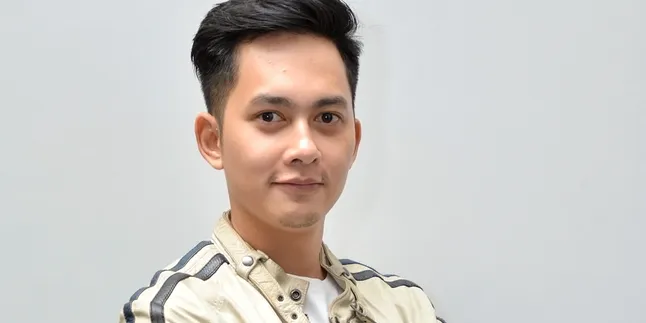 Idap Tumor Sejak 2 Bulan Yang Lalu, Ini Alasan Mama Kiki Farrel Tak Cepat Ditangani