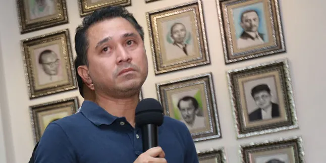 Idris Sardi Pernah Dibuat Menangis Lukman Sardi