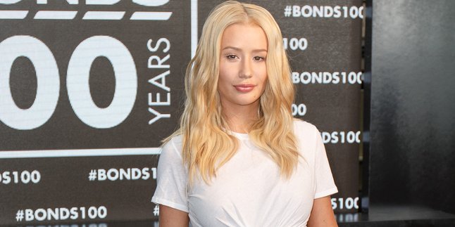 Iggy Azalea Bakal Berkolaborasi Dengan Azealia Banks!