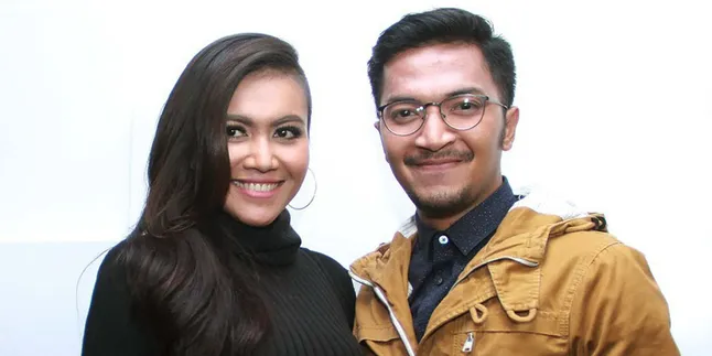 Ihsan Sempat Dipanggil Anak Denada Dengan Sebutan Papi Ihsan Sempat Dipanggil Anak Denada Dengan Sebutan Papi