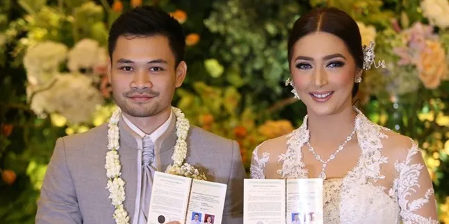 Ijab Qabul Dalam Bahasa Arab, Nabila Syakieb & Reshwara Nervous Ijab Qabul Dalam Bahasa Arab, Nabila Syakieb & Reshwara Nervous