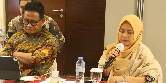 Ikke Nurjanah Berharap 11 LMK Bersinergi Dalam Penghimpunan Royalti Hak Cipta Lagu dan Musik Ikke Nurjanah Berharap 11 LMK Bersinergi Dalam Penghimpunan Royalti Hak Cipta Lagu dan Musik
