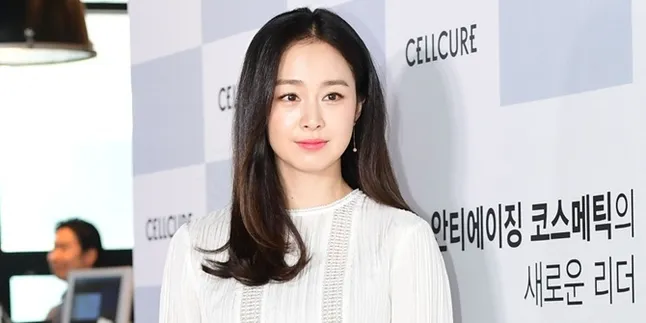 Iklan Terbaru Kim Tae Hee, Tunjukkan Pesona Cantik Ibu Hamil
