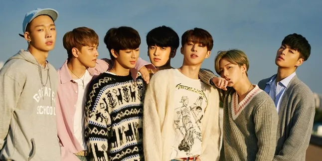 iKON Bikin Menara Botol - Foto Selfie di Backstage Penutupan Asian Games 2018, Seru!