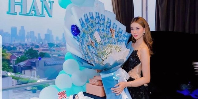 Joining Diamond Lottery to Branded Bags, Meysa Han Sultan's Celebgram Digs Rp1 Billion Every Month