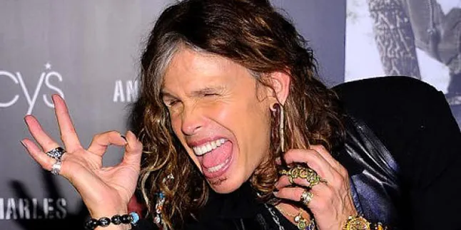 Ikut Audisi American Idol, Steven Tyler Dandan Ala Waria