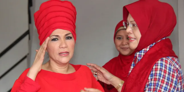 Ikut Bantu, Dorce Gamalama Galang Dana Untuk Gaza