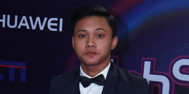 Ikut Kejar Paket C, Rizky Febian Deg-Degan Tunggu Hasil UN