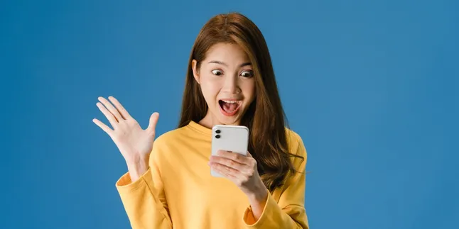 Ikutan Get Lucky, iPhone 12 Pro Hingga PS5 Bisa Kamu Miliki