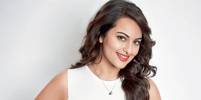 Image Baru, Sonakshi Sinha Kini Jadi Suka Berantem?