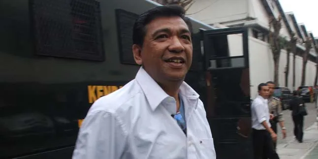 Imam S Arifin Ditangkap di Apartemen Saat Pakai Sabu-Sabu Imam S Arifin Ditangkap di Apartemen Saat Pakai Sabu-Sabu