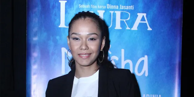 Impian Adinia Wirasti ke Venice Terkabul Berkat 'LAURA & MARSHA'