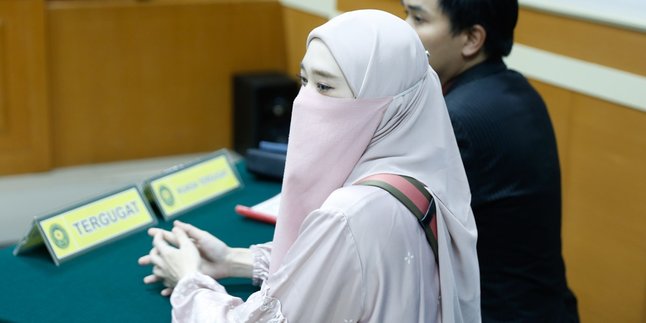 Inara Rusli Hadir, Virgoun Diwakilkan Kuasa Hukum Di Sidang Cerai ...