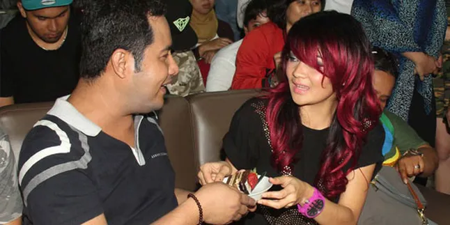 Indah Dewi Pertiwi: Usia 22 Tahun, Semoga Tak Ngambekan Lagi