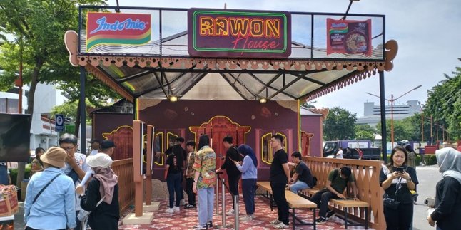 Indomie Rawon House is Now Available in Surabaya, Exclusive Printed Shirt from Indomie x Telusur Kultur Can be Obtained