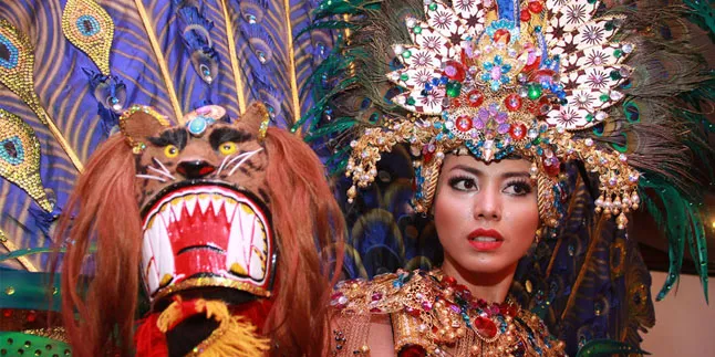 Indonesia Sabet Peringkat 4 National Costume Miss Universe 2013! Indonesia Sabet Peringkat 4 National Costume Miss Universe 2013!
