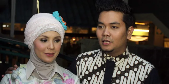 Indra Bekti dan Dilla Tak Prioritaskan Belanja Pakaian Indra Bekti dan Dilla Tak Prioritaskan Belanja Pakaian