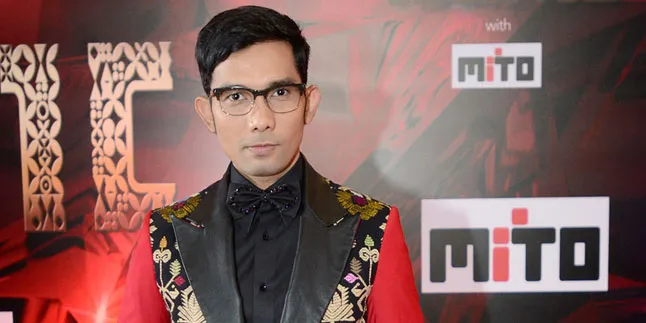 Indra Herlambang Ingin Menikah Pakai Adat Jawa