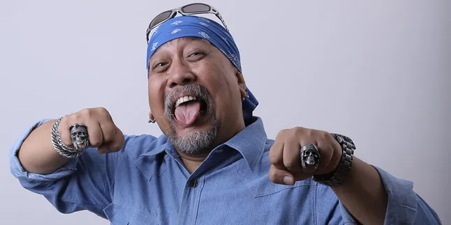 Indro Warkop Bingung, Siapa Komika Paling Bagus di 'COMIC 8'? Indro Warkop Bingung, Siapa Komika Paling Bagus di 'COMIC 8'?