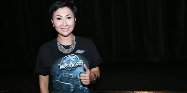 Indy Barends Latih Toleransi Anak-Anaknya, Dimulai Dari Rumah