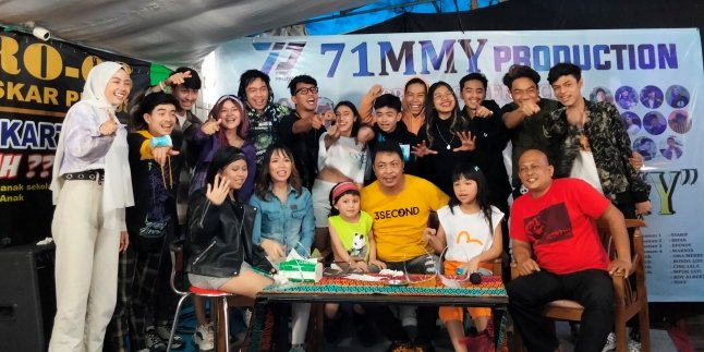 Influencers and Selebgram Gather Together to Create Web Series 'Nama Gue 71CHY'