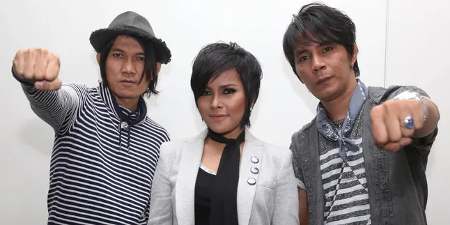 Ingin Berkarya, Utopia Tak Terlalu Memusingkan Tren Pasar