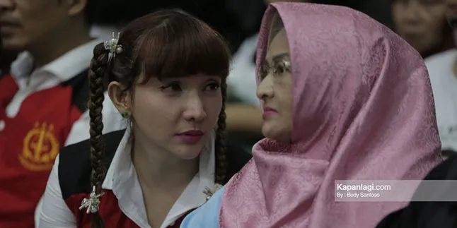 Ingin Bertemu, Roro Fitria Memohon Agar Jenazah Sang Ibu Jangan Dimakamkan Dulu