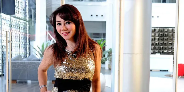 Ingin Cepat Dapat Suami Lagi, Femmy Permatasari Tanam Benang Ingin Cepat Dapat Suami Lagi, Femmy Permatasari Tanam Benang