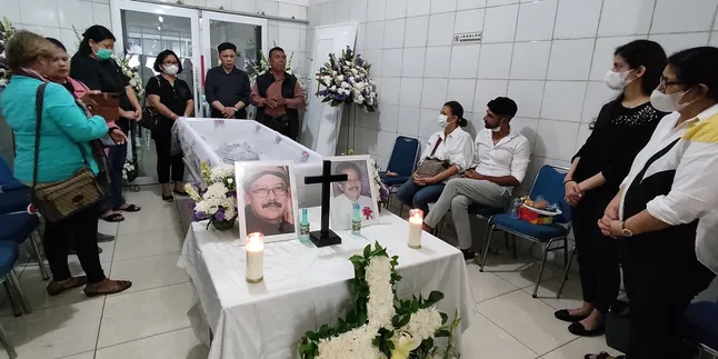 Ingin Dekat dengan Orangtua, Aktor Senior Rudi Salam Dimakamkan di Salatiga