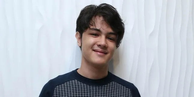 Ingin Jadi Profesor, Shawn Adrian Siap Terbang ke Belanda Ingin Jadi Profesor, Shawn Adrian Siap Terbang ke Belanda