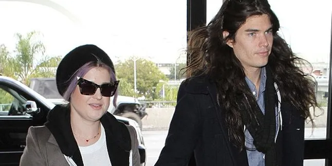 Ingin Kurus Seperti Kelly Osbourne? Cari Pacar Vegan!