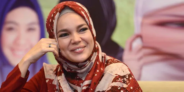 Ingin Meninggal Khusnul Khotimah, Dewi Sandra Terus Panjatkan Doa