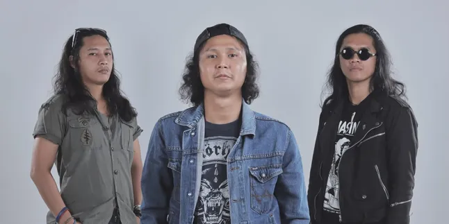 Ingin Seperti Band-Band Metal Kebanyakan, KRAS Hadirkan Video Musik Lagu 'Suci Sintetis'