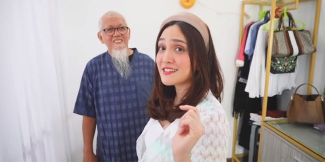 Want Shandy Aulia to Learn Islam, Her Father Prays Every Night Until He Cries