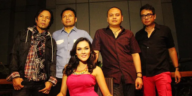 Ingin Ulang Kesuksesan, Stinky Rilis Mungkinkah 2