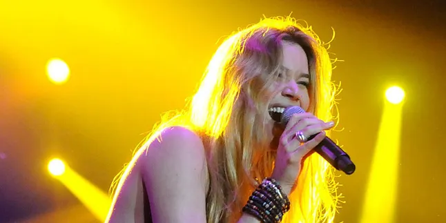 Ingin Keliling Dunia, Joss Stone Segera Berangkat Ingin Keliling Dunia, Joss Stone Segera Berangkat