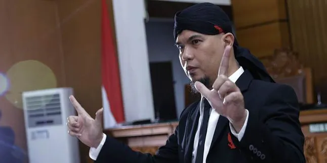 Ini Alasan Ahmad Dhani Ditempatkan Dalam Kamar Berisi 11 Orang di Rutan Cipinang Ini Alasan Ahmad Dhani Ditempatkan Dalam Kamar Berisi 11 Orang di Rutan Cipinang