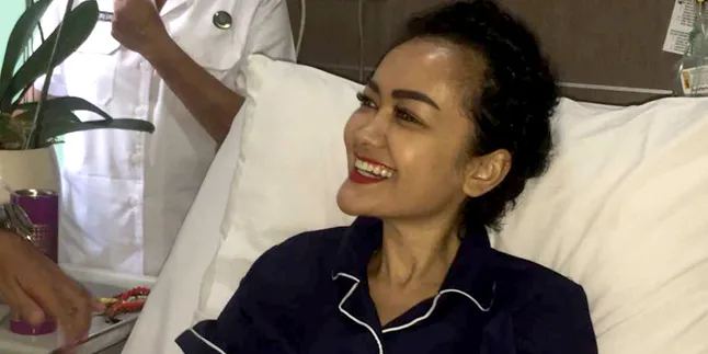 Ini Alasan Keluarga Update Kondisi Julia Perez di Social Media