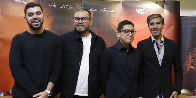 Ini Alasan Kimo Stamboel - Joko Anwar Tidak Remake Film 'RATU ILMU HITAM' Ini Alasan Kimo Stamboel - Joko Anwar Tidak Remake Film 'RATU ILMU HITAM'