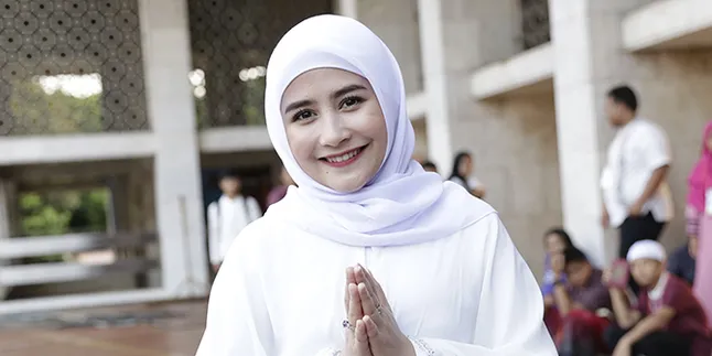 Ini Alasan Prilly Latuconsina Jarang Buka Bersama Maxime Bouttier