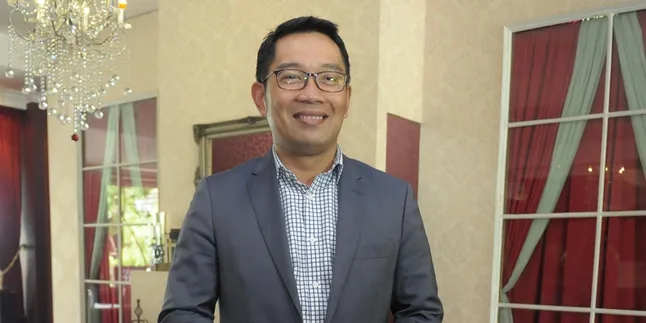 Ini Alasan Ridwan Kamil Mau Jadi Cameo di Reuni 'EXTRAVAGANZA' Ini Alasan Ridwan Kamil Mau Jadi Cameo di Reuni 'EXTRAVAGANZA'