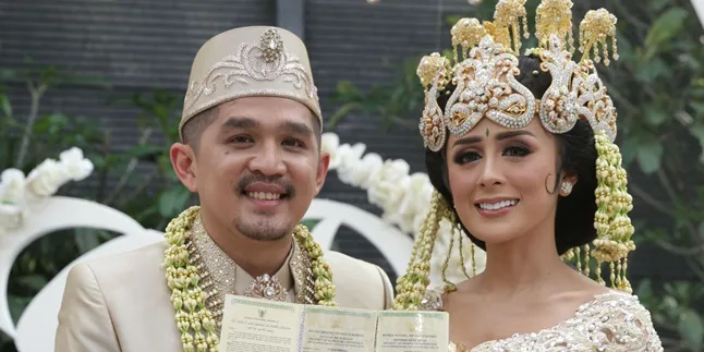 Ini Alasan Selvy Kitty dan Rangga Pilih Menikah Dengan Tema Garden Party