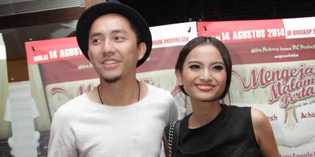 Ini Cara Omesh - Acha Supaya Mesra Seperti Suami Istri Ini Cara Omesh - Acha Supaya Mesra Seperti Suami Istri