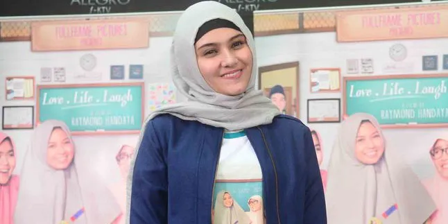Ini Cara Zee Zee Shahab Jaga Rumah Tangganya Tetap Harmonis