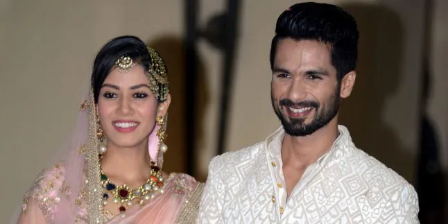 Ini Dia Cincin Berlian Ratusan Juta Yang Diberikan Shahid ke Mira