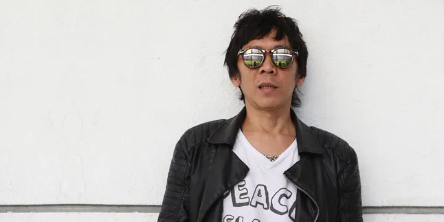 Ini Doa Bimbim Slank Untuk Ulang Tahun Bunda Iffet Yang Ke-78 Ini Doa Bimbim Slank Untuk Ulang Tahun Bunda Iffet Yang Ke-78
